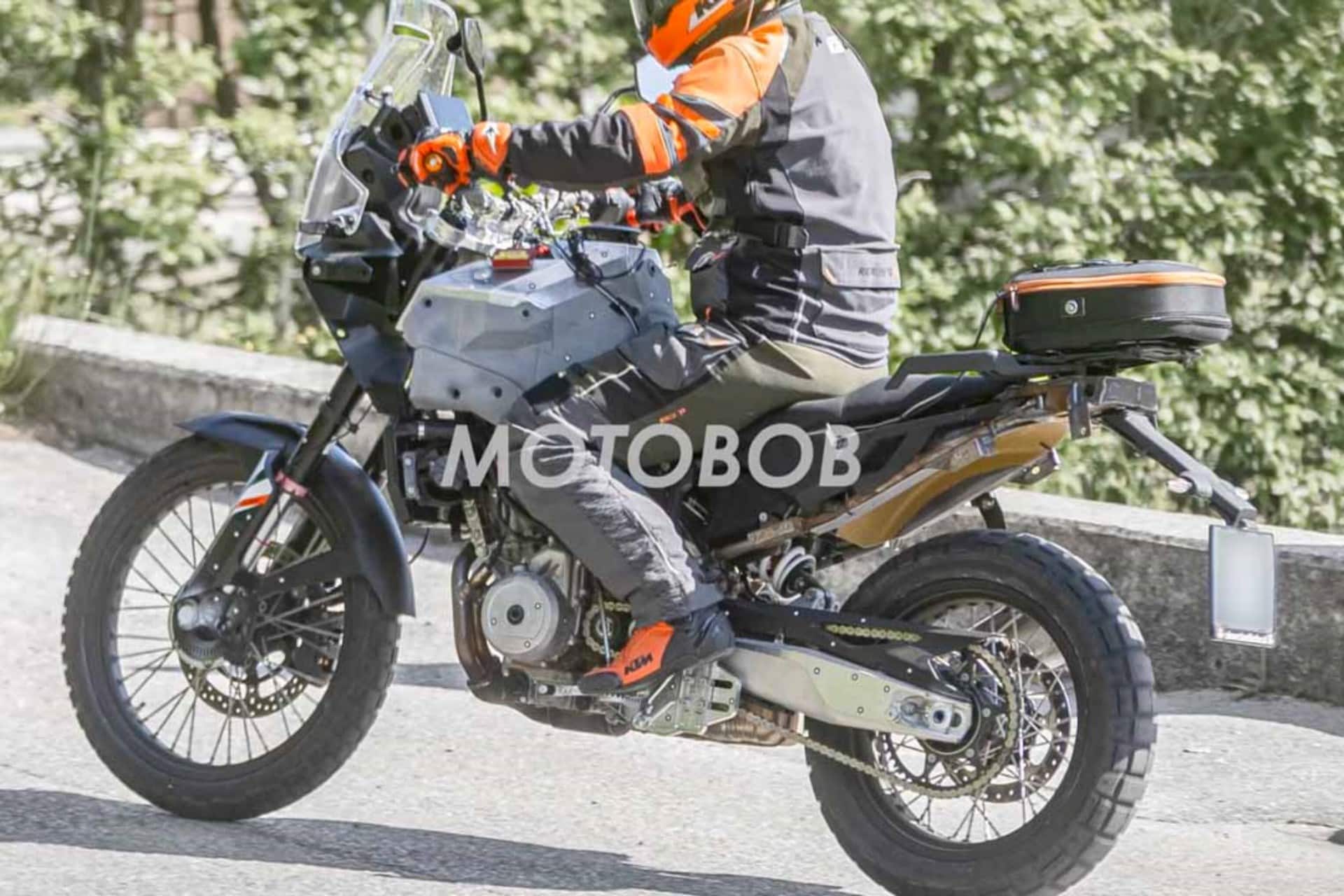 KTM 490 冒险