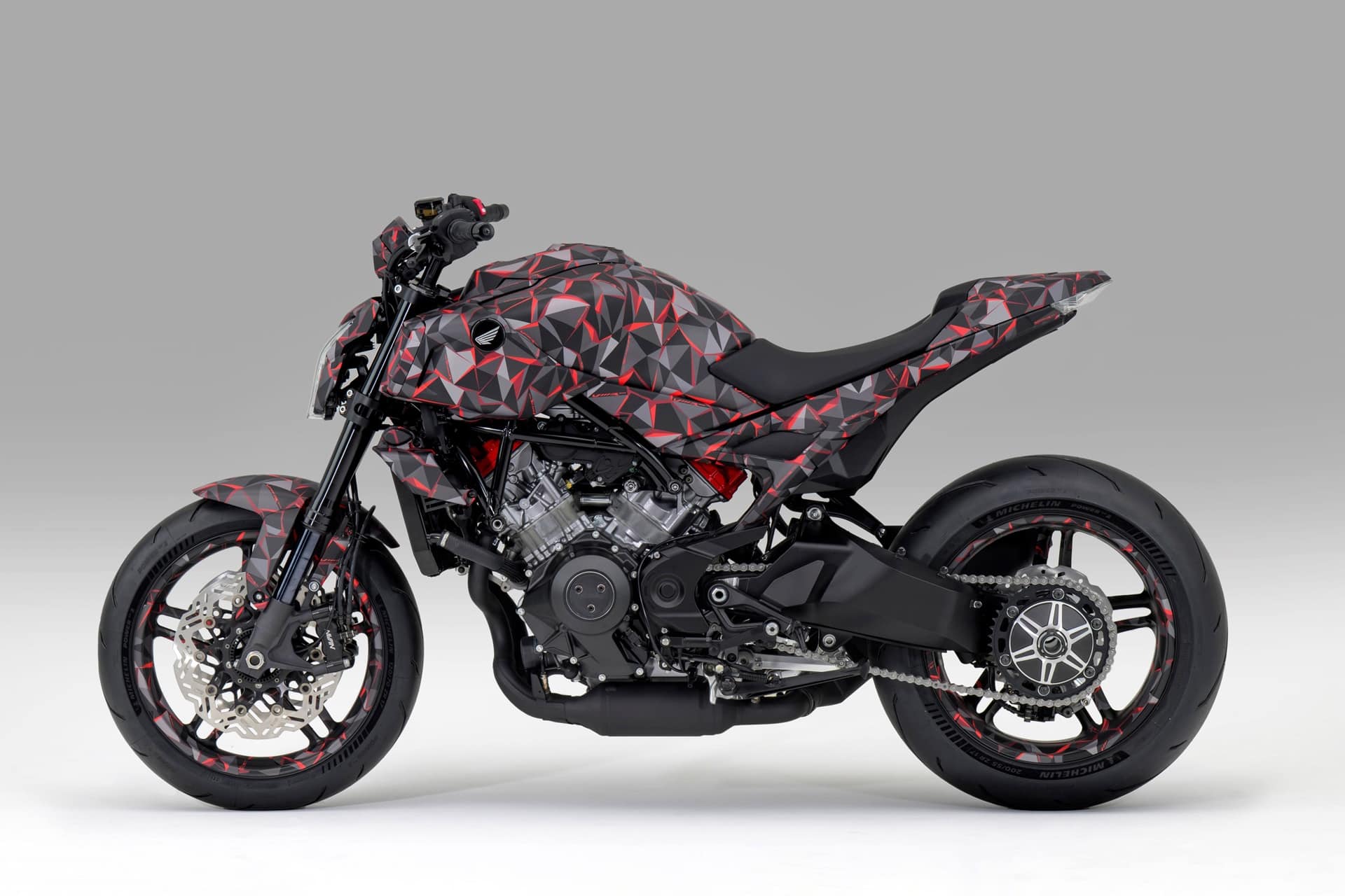 本田推出 V3R 900 E-压缩机，这是迄今为止最先进的摩托车