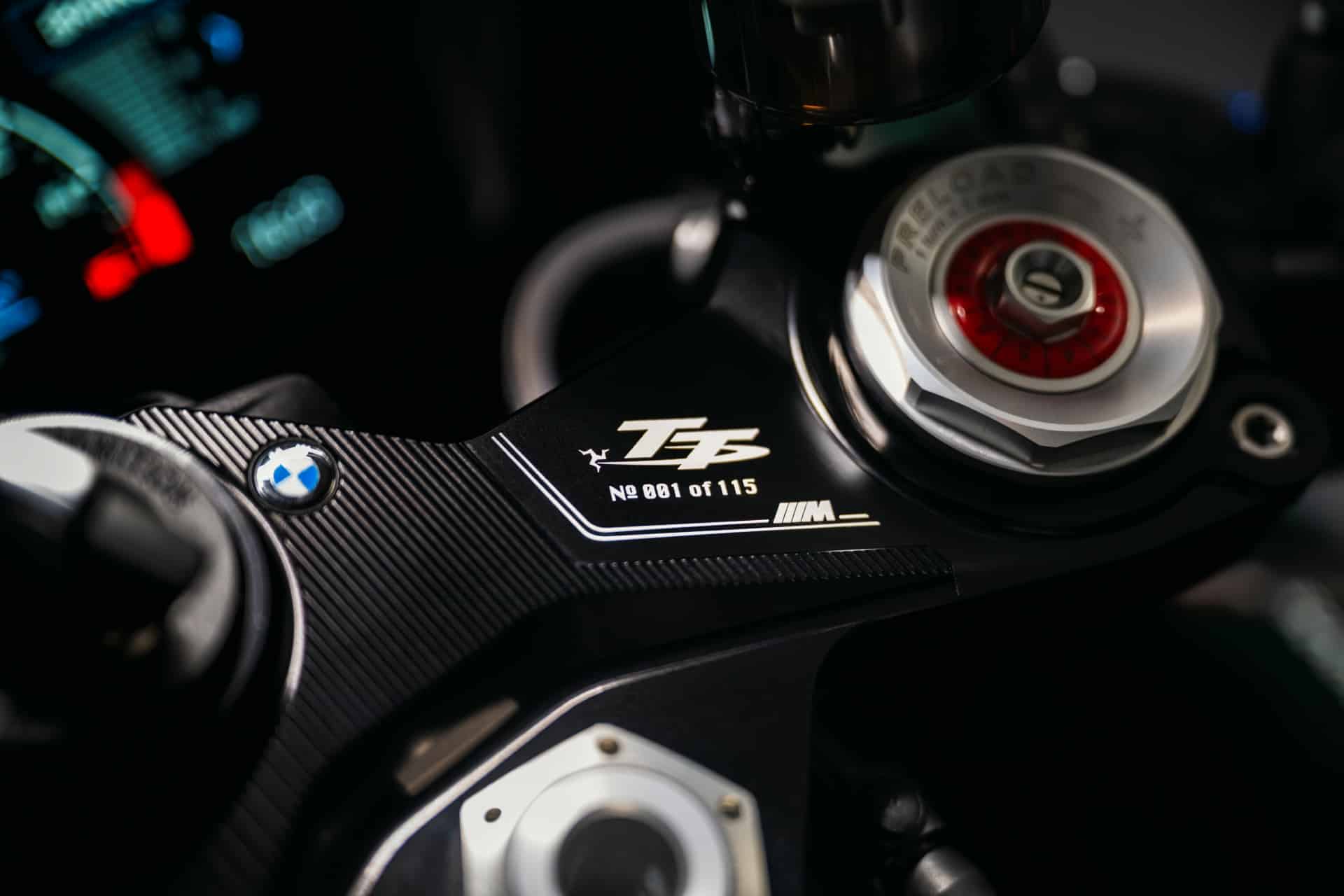 BMW 将 M 1000 RR 打造成 TT 中的瑰宝：仅限量 115 辆