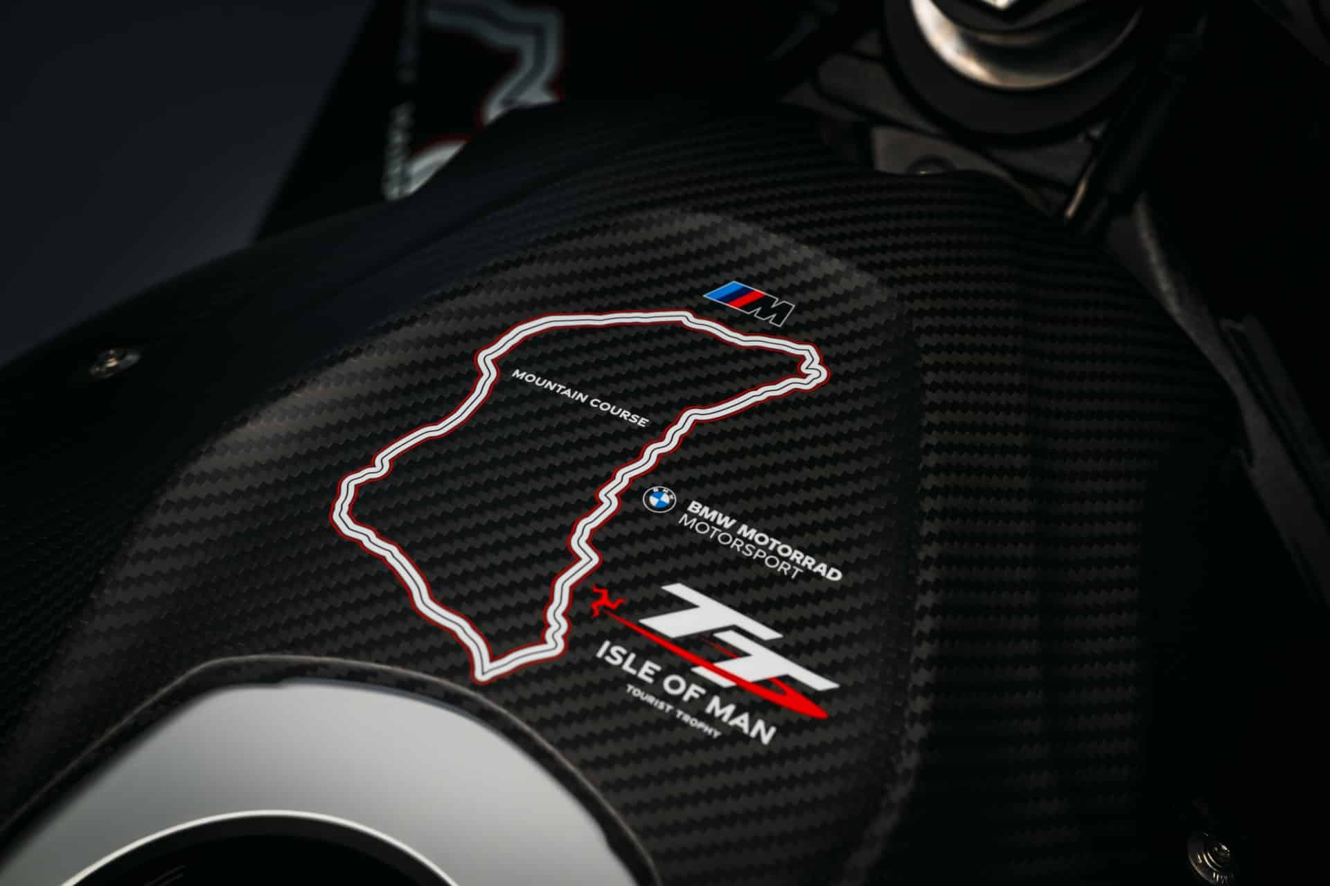 BMW 将 M 1000 RR 打造成 TT 中的瑰宝：仅限量 115 辆
