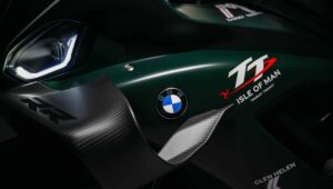BMW 将 M 1000 RR 打造成 TT 中的瑰宝：仅限量 115 辆