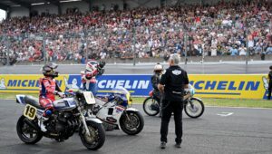 本田通过新款 CB1000F 和 MotoGP 传奇复兴其最具赛车精神的 DNA