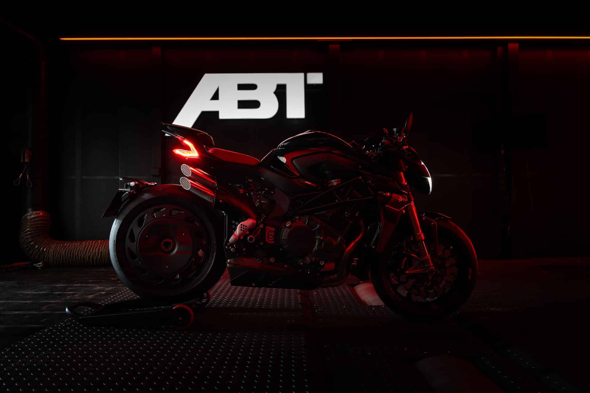 MV Agusta Brutale 1000 ABT：以德国精准为后盾的意大利艺术