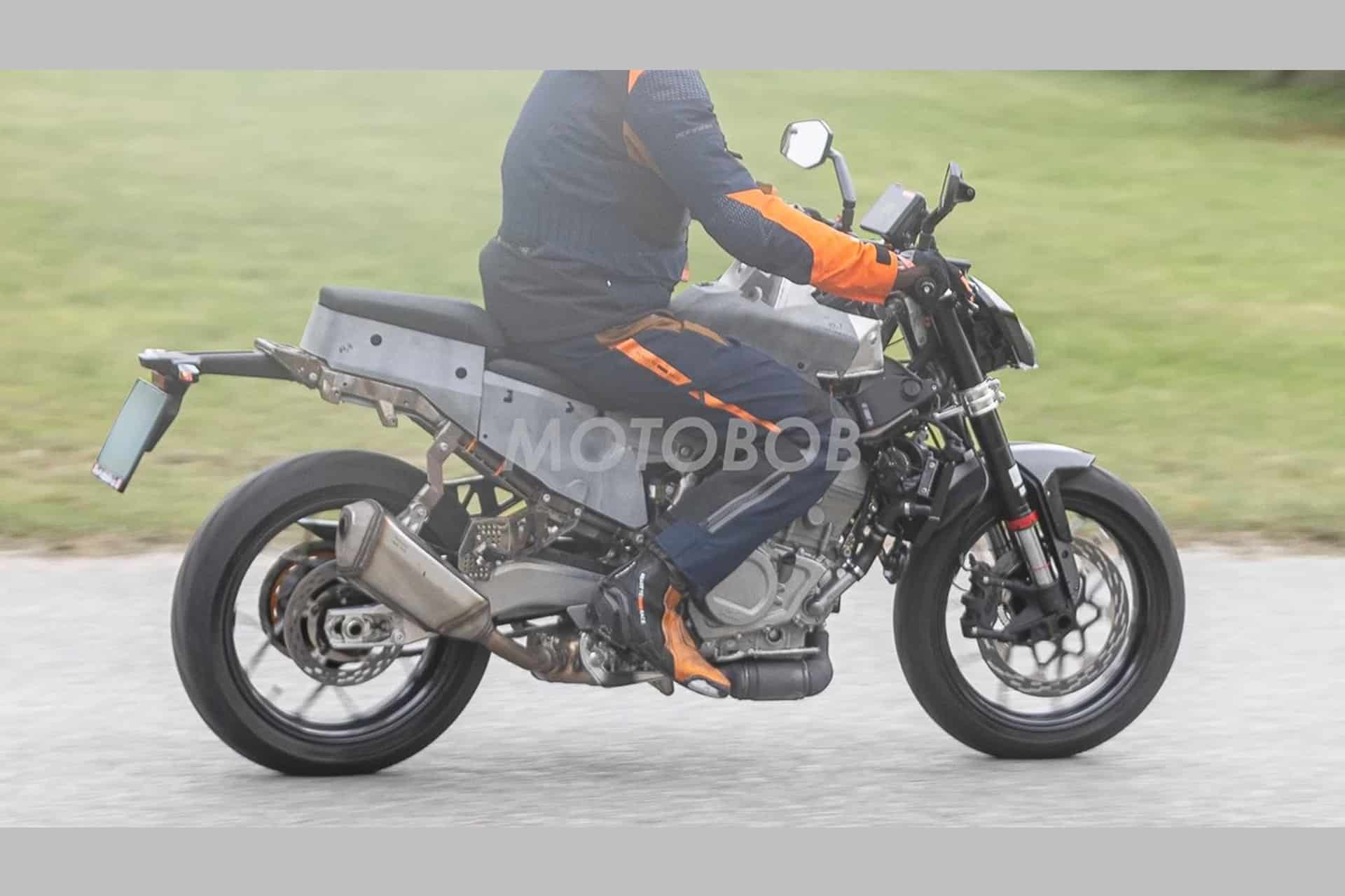 期待已久的 490 Duke 已经开始进行首次测试