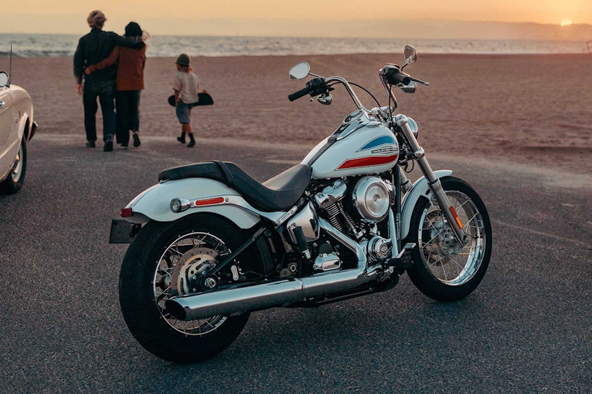 哈雷戴维森为其 2026 款车型恢复 Super Glide 缩写