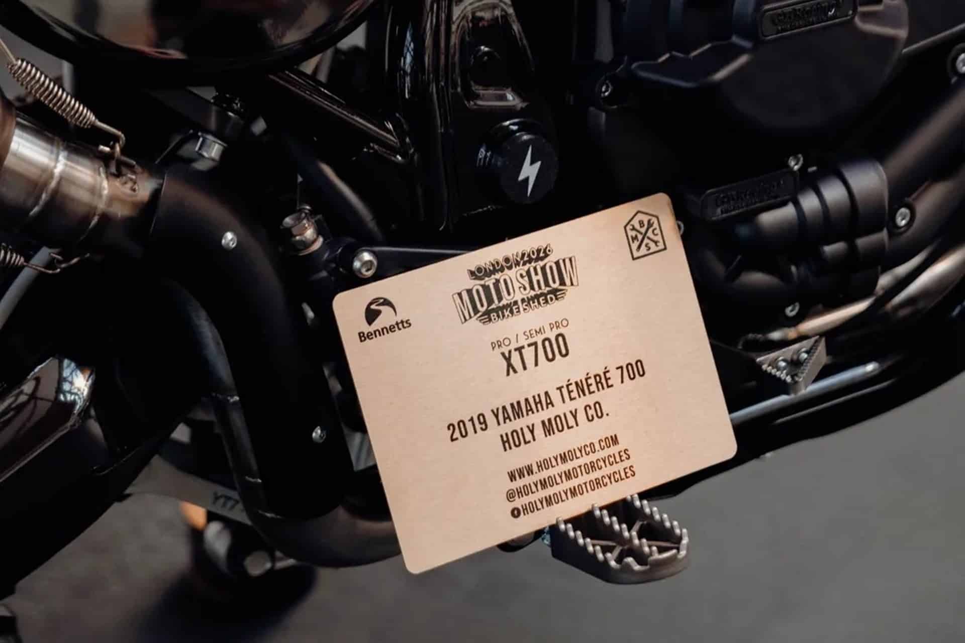 Holy Moly 的雅马哈 XT700