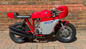 Mini MV Agusta GP“复制品”出售：50 年前孩子们梦想的迷你自行车……