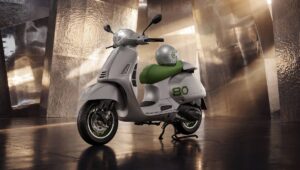 Vespa“Edizione Ottantesimo”：80 年来的标志转变为独家收藏品