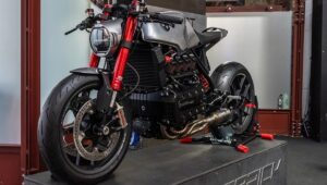 BMW K1100RS by Powerbrick Performance