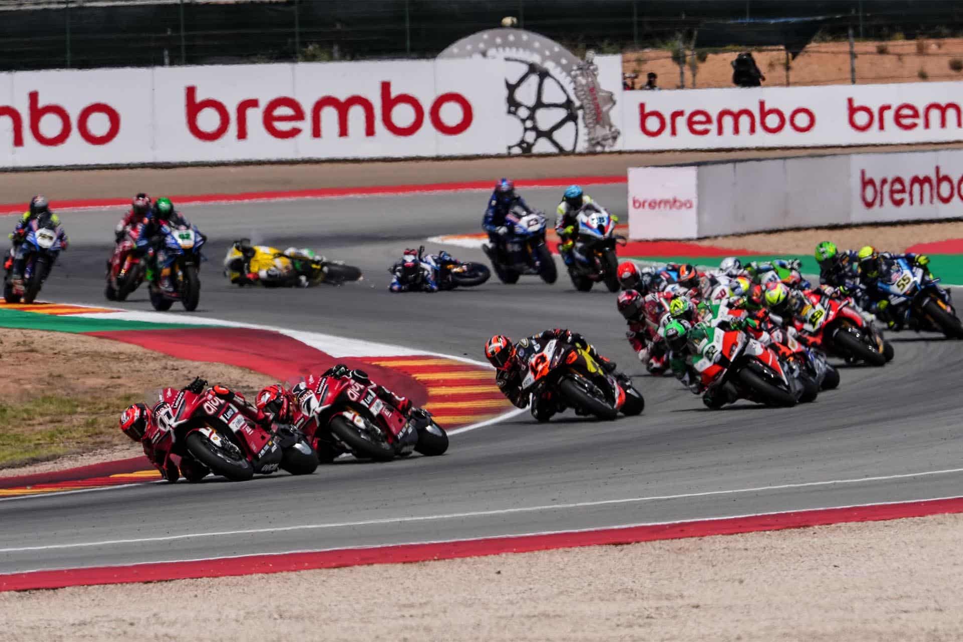 Superbike Aragón 2026: Bulega firma otro fin de semana perfecto con Lecuona más cerca de la victoria