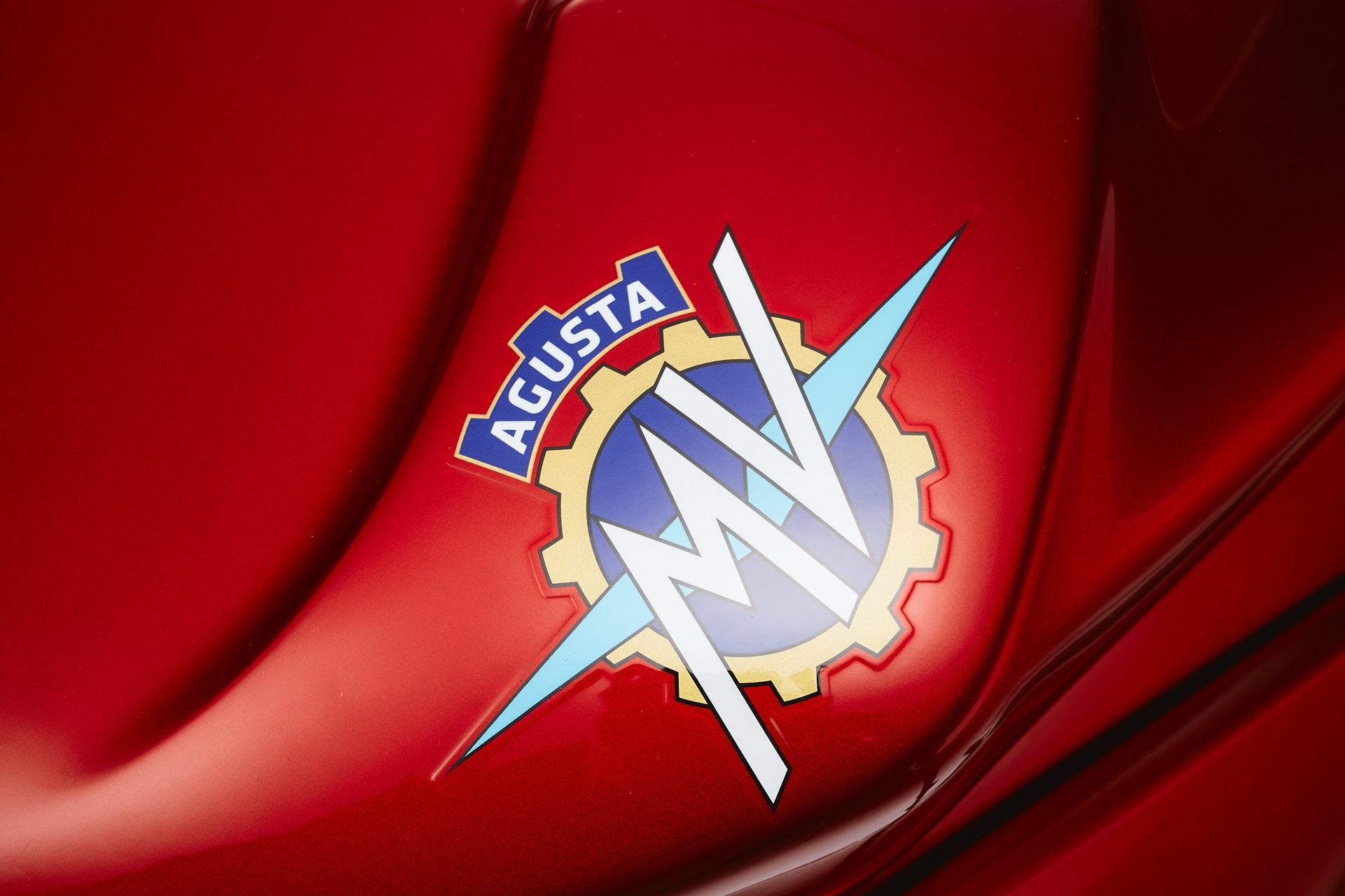 精湛工艺和工程设计将每辆 MV Agusta 打造成独特的摩托车