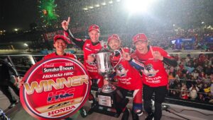本田 (Honda) 与 Rea 和高桥 (Takahashi) 势不可挡，赢得 2026 年铃鹿 8 小时耐力赛冠军