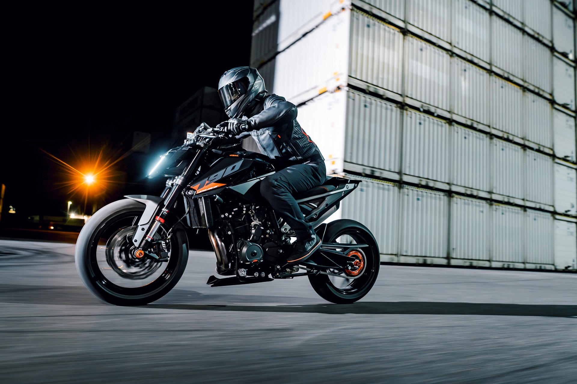 KTM 的“演示模式”结束了。您将无法再尝试免费的“糖果”