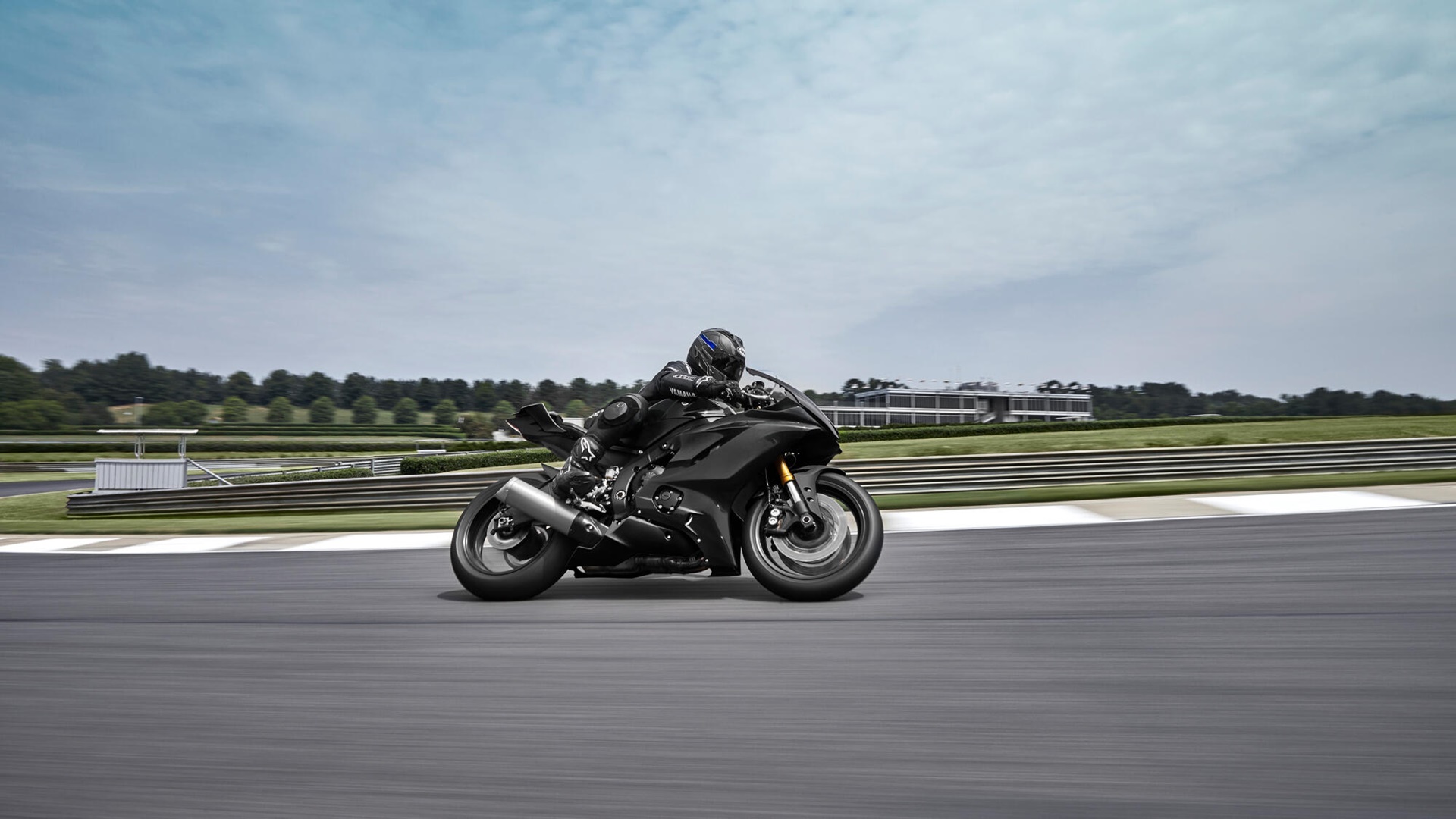 雅马哈宣布明年停止生产 R6 Race