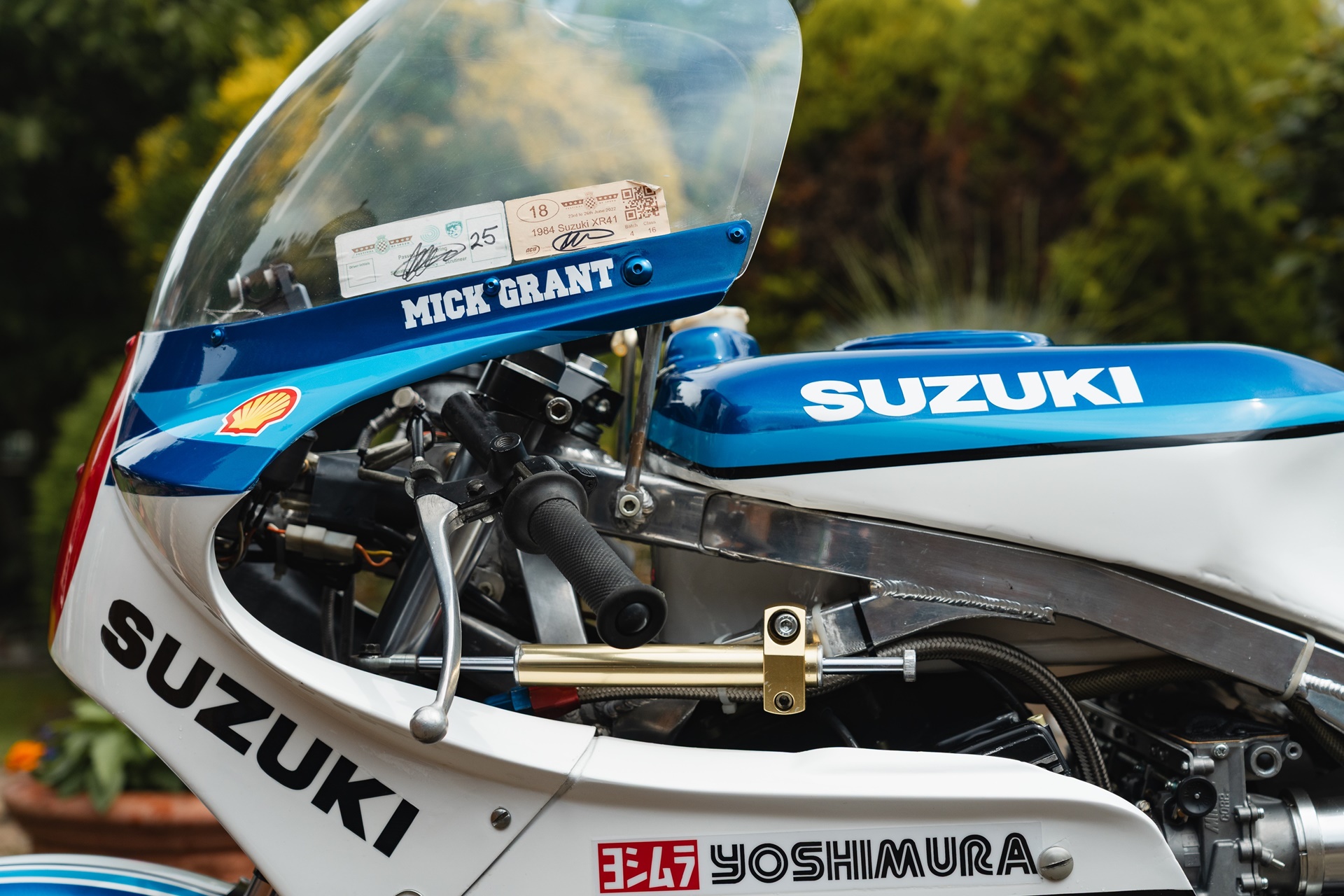 米克·格兰特 (Mick Grant) 的铃木 GS1000R XR41 即将拍卖：官方比赛摩托车售价 60,000 欧元
