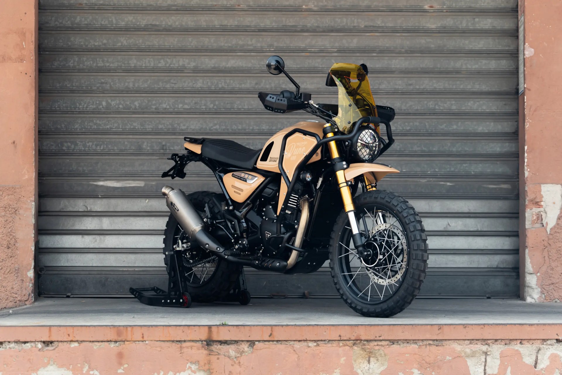 South Garage 的 Triumph Scrambler 400 XC