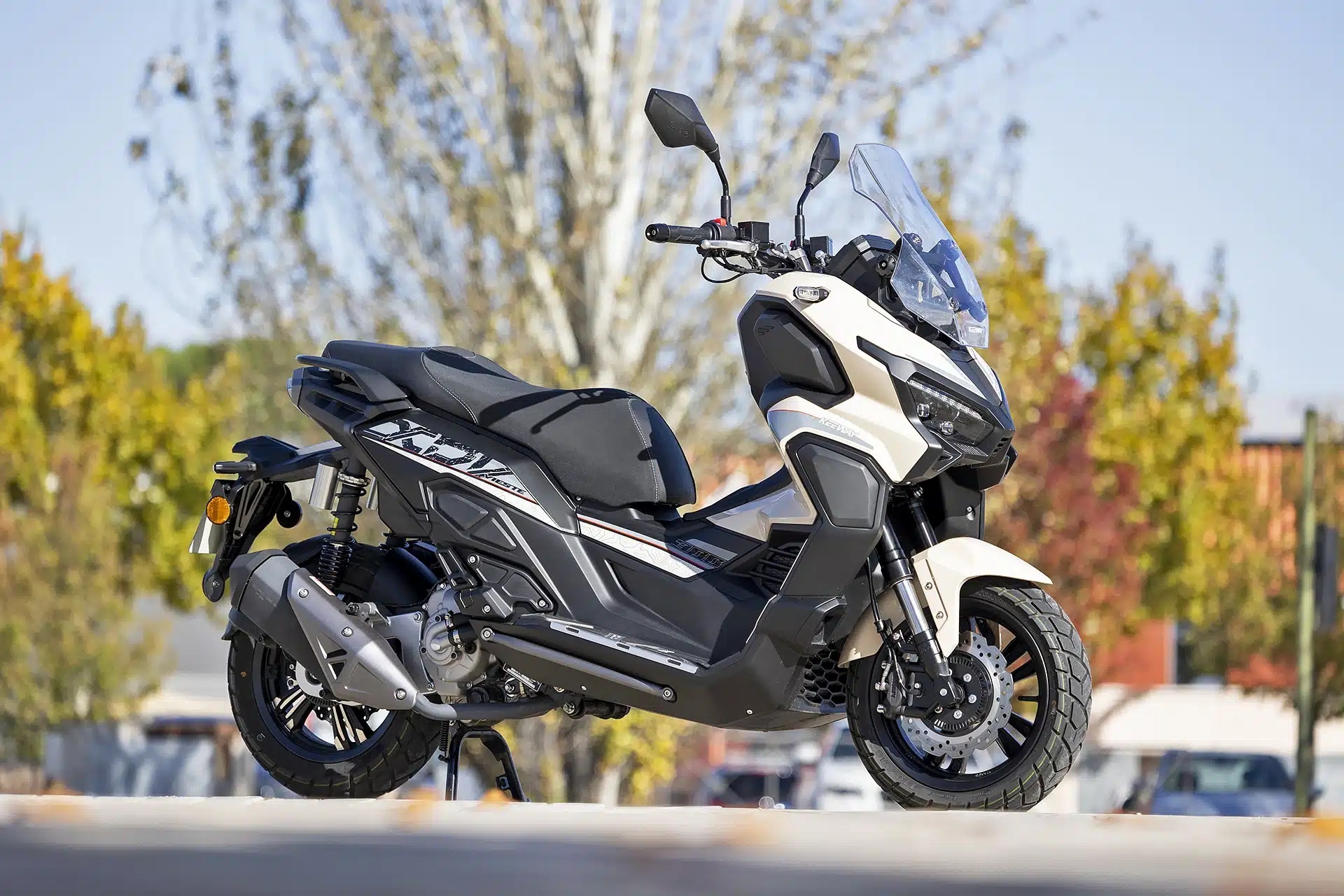 Keeway、Benelli、Morbidelli 和 Benda 降价至 9 月