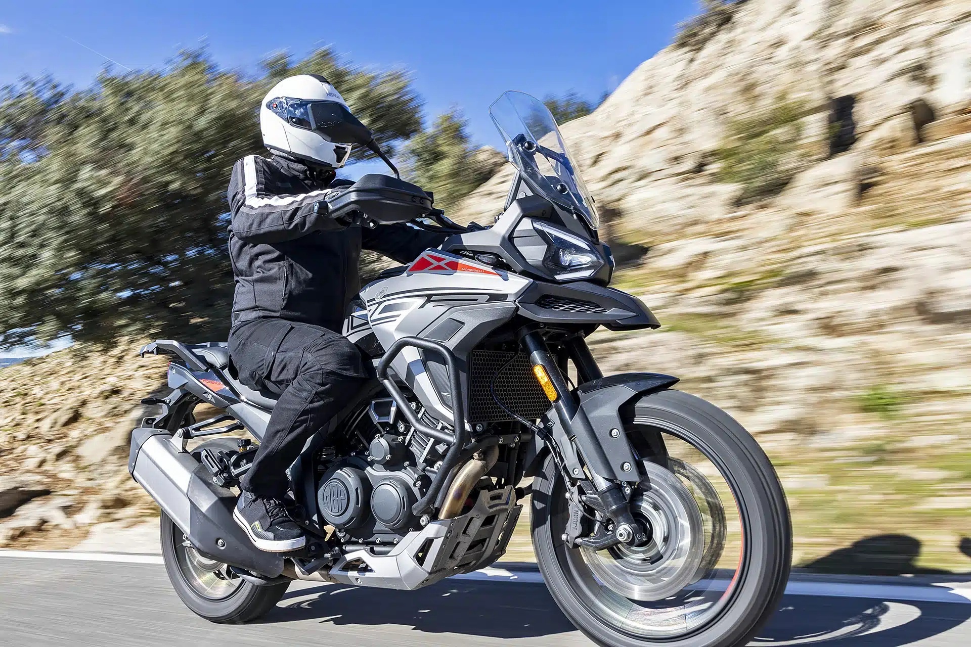 Keeway、Benelli、Morbidelli 和 Benda 降价至 9 月