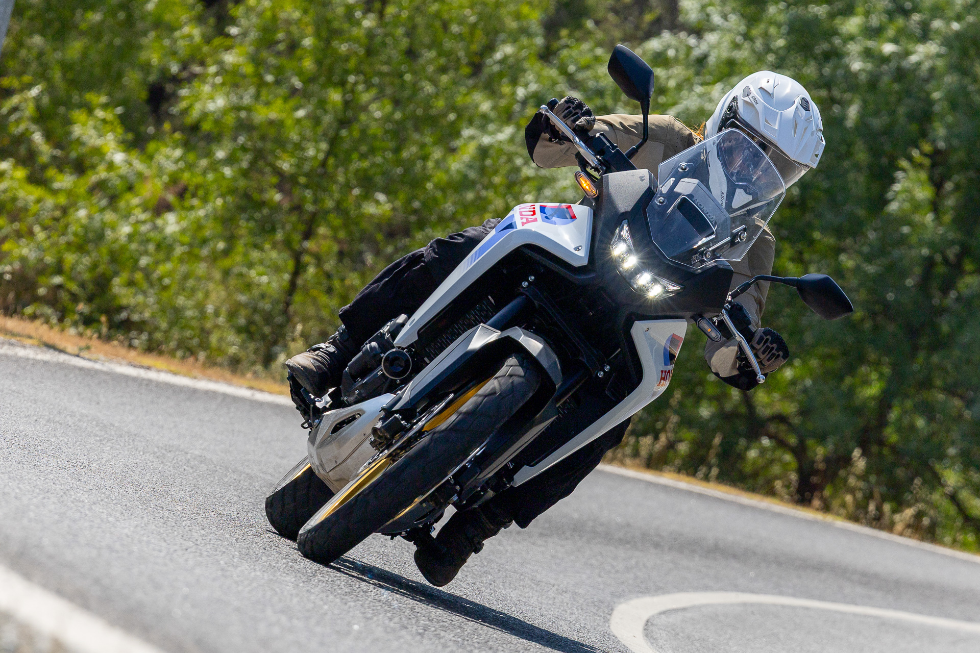 彻底测试本田 XL750 Transalp 电子离合器