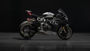你知道CFMOTO并不是生来就制造摩托车的吗？这是他的奇特故事