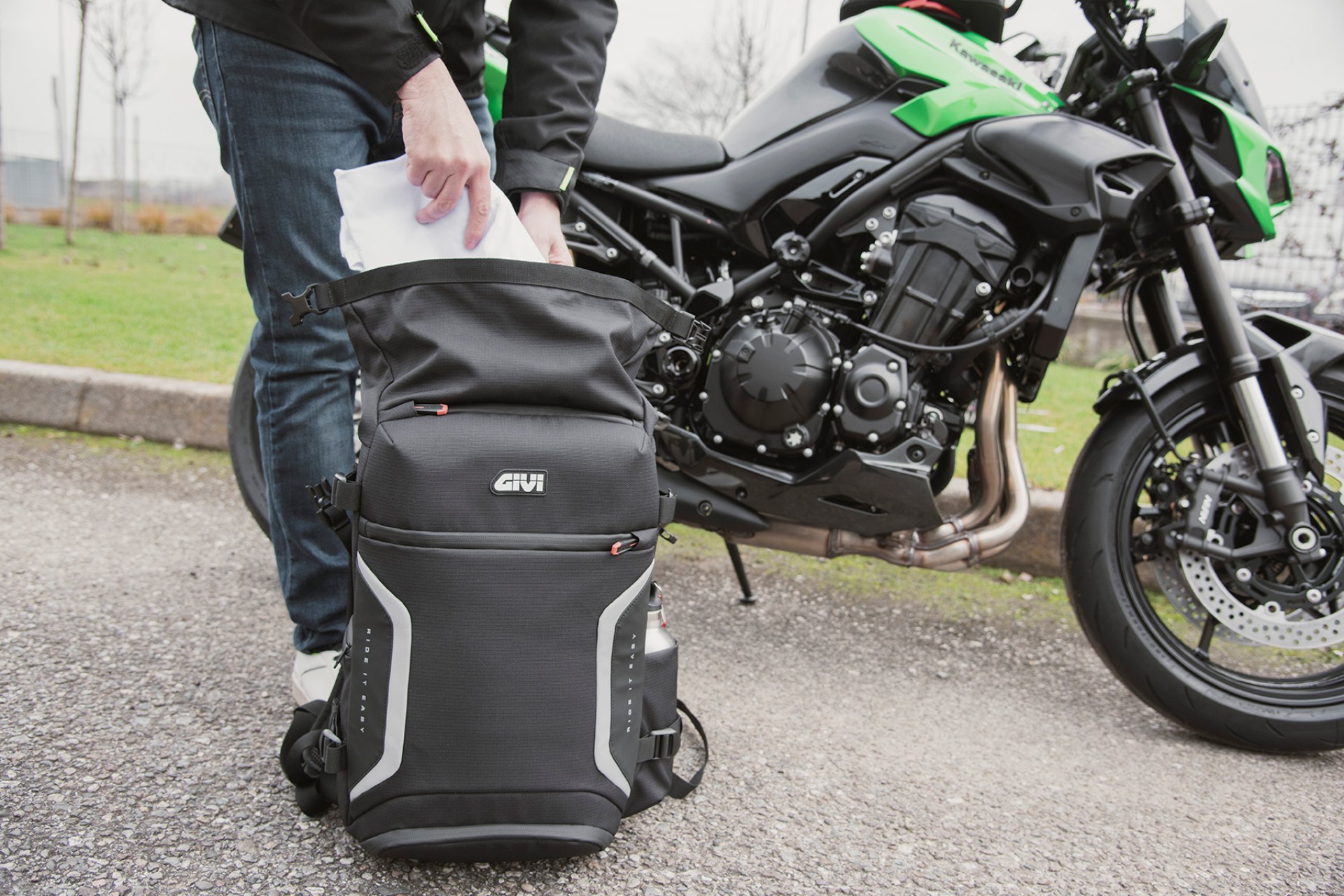 GIVI EASY-T 摩托车包