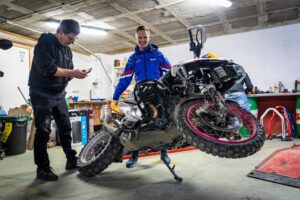 BMW M 1300 GS 备受追捧:原型车证实了其越野使命
