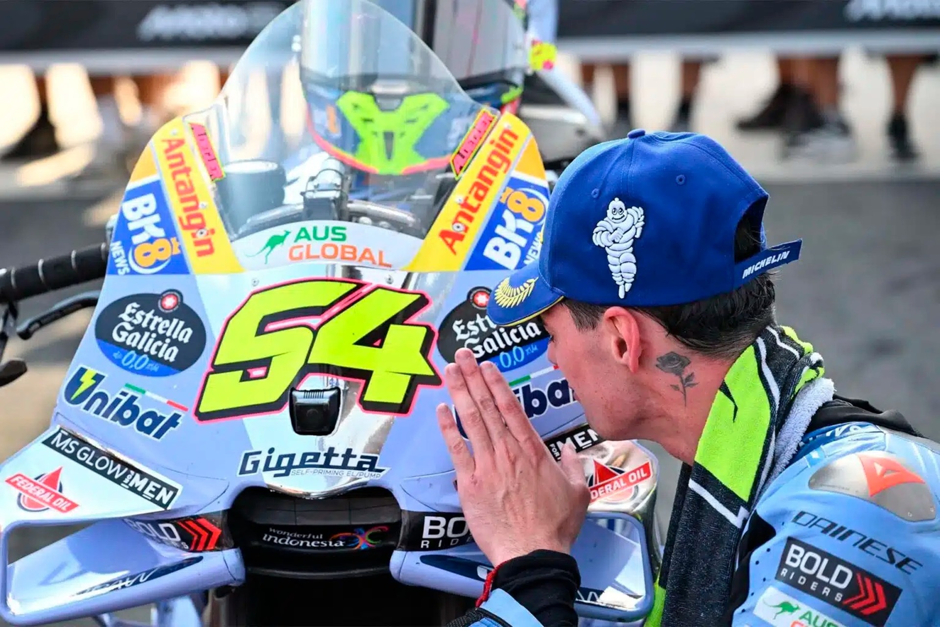 伊克尔·莱库纳 (Iker Lecuona) 重返 MotoGP,在英国大奖赛上替代费尔明·阿尔德格尔 (Fermín Aldeguer)