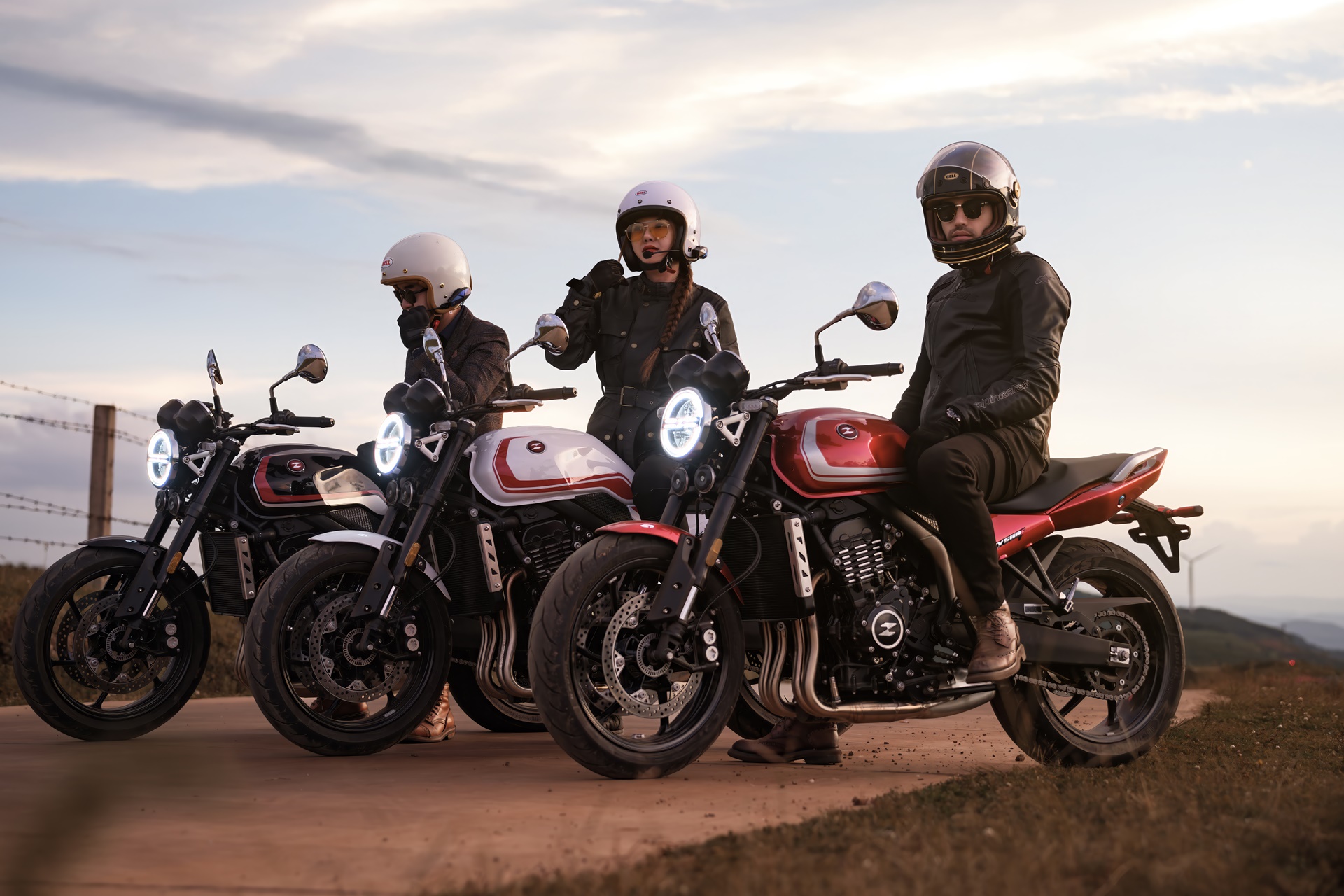 ZXMoto 通过推出网站和营销 2026 系列产品开始在西班牙的活动