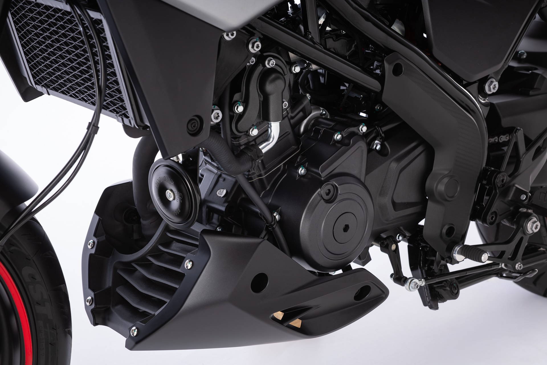 新款 Shifter 125 EVO 2026:Macbor 巩固了其在 A1 街头裸车领域的地位