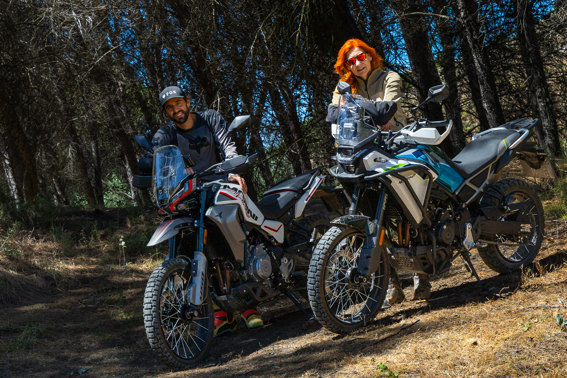 比较：Moto Morini Alltrhike 450 Vs CFMOTO 450MT