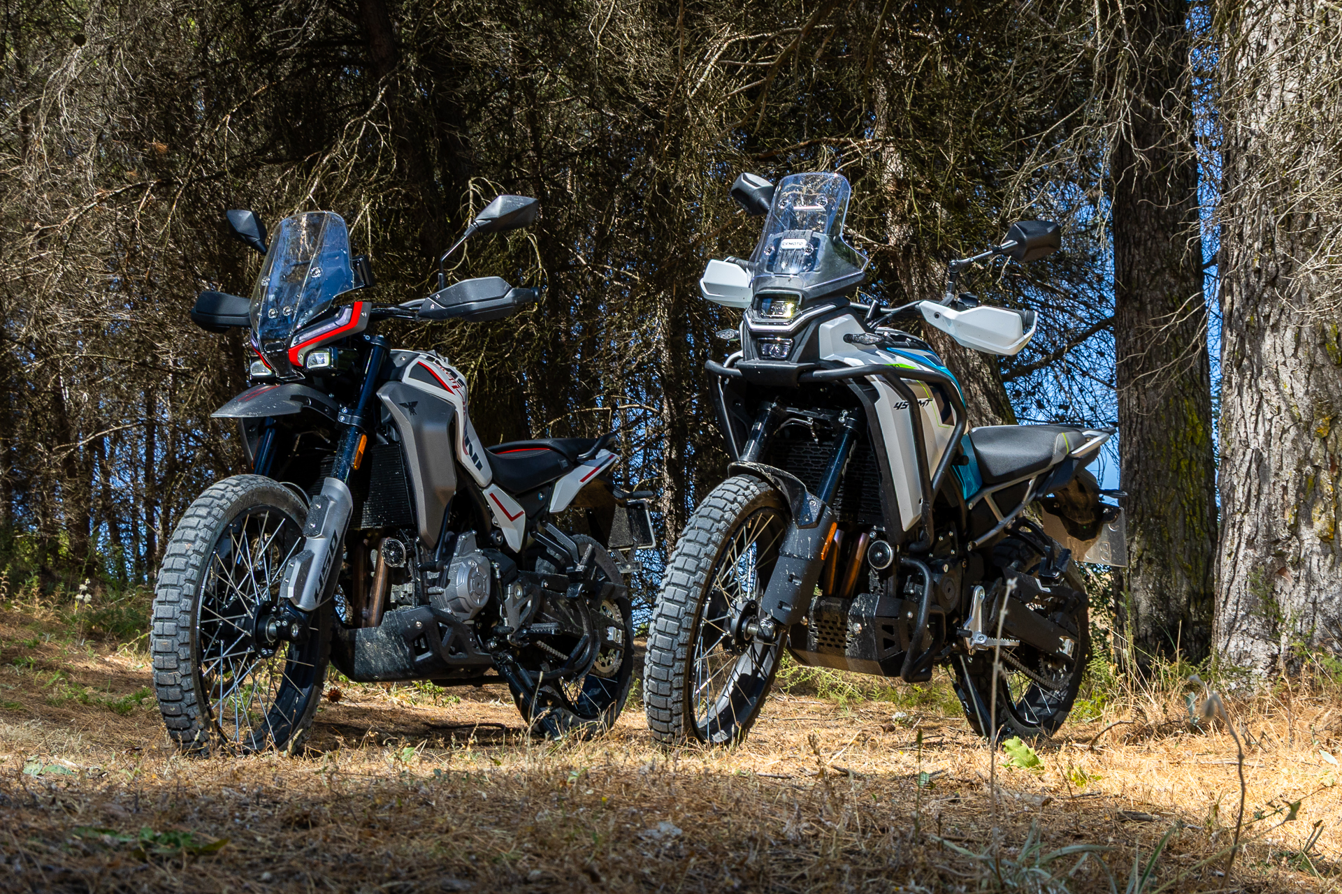 比较：Moto Morini Alltrhike 450 Vs CFMOTO 450MT