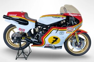 铃木 RG500 XR14 巴里·希恩 1977 年