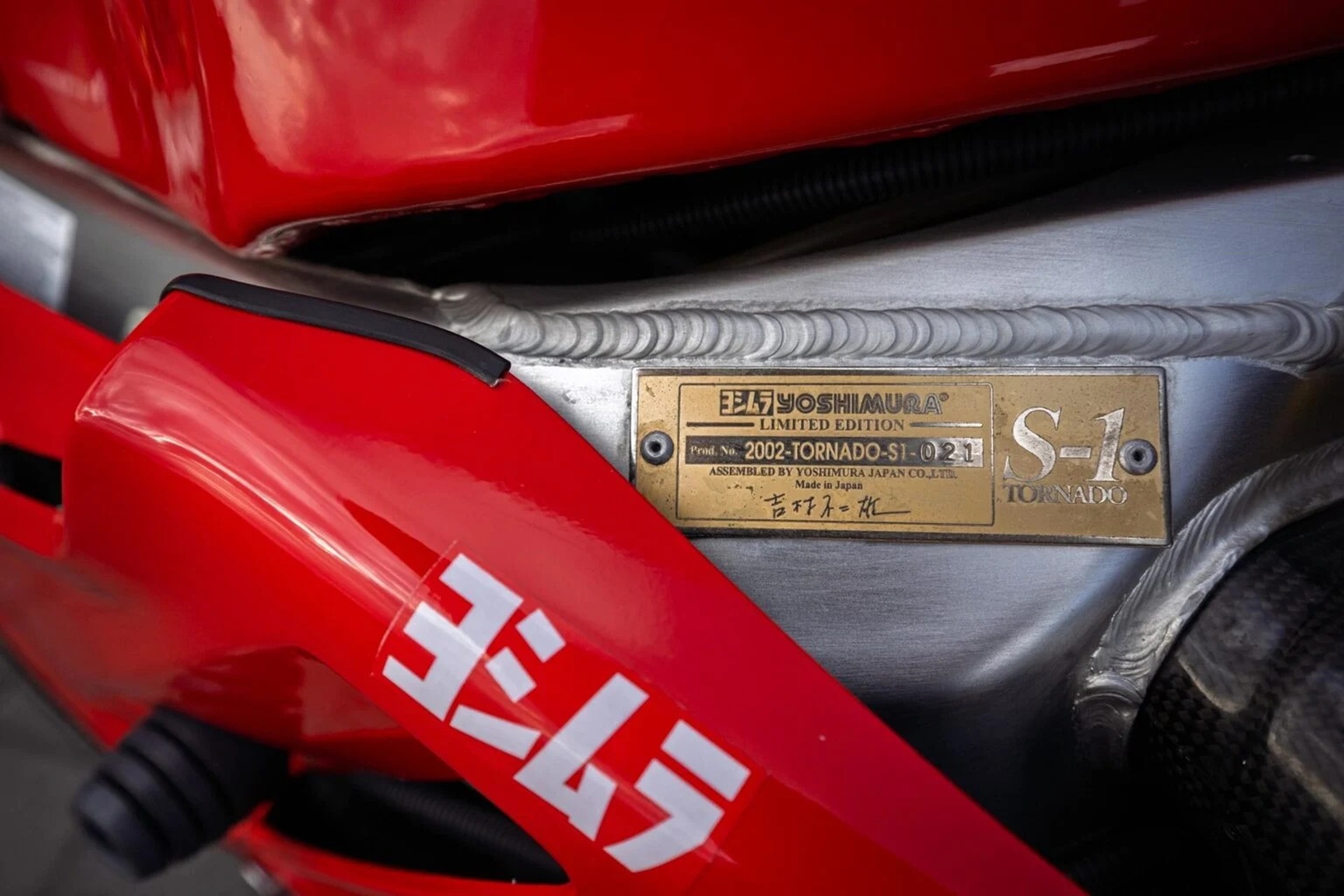 Moto de ensueño a la venta: Yoshimura Tornado S-1 2002