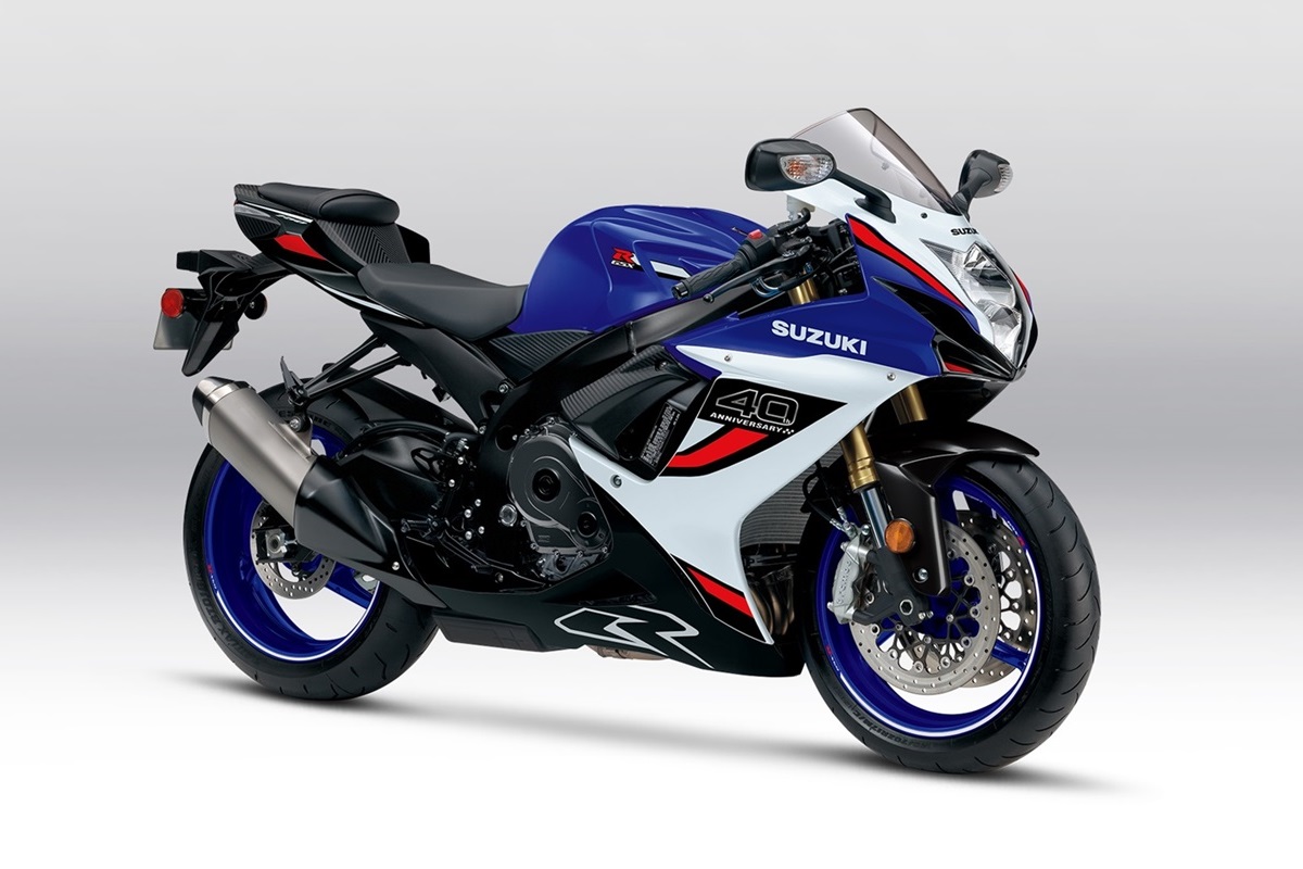 铃木推出 GSX-R600 和 GSX-R750 2027 系列