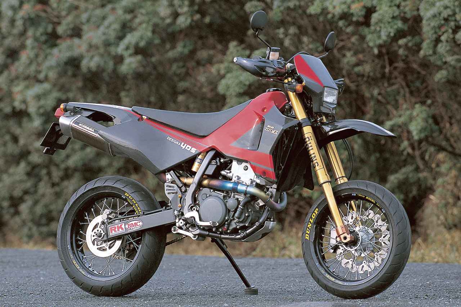 Yoshimura M450R：几十年前发明的权威 Supermotard