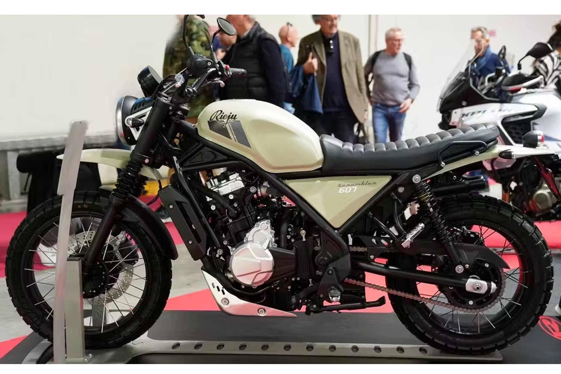 有关新款 Rieju Scrambler 607 的消息：我们已经了解所有细节
