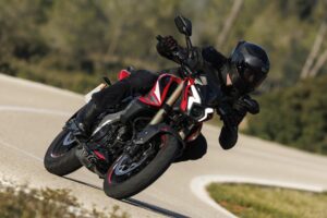 Pulsar NS 400Z,Bajaj 针对 A2 细分市场的有趣提案