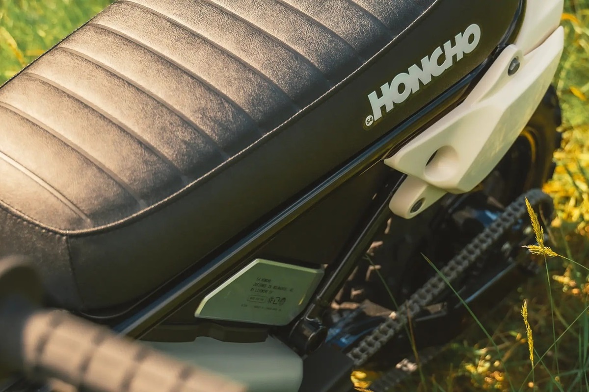 经过斯特吉斯后，S4 Honcho Trail 开始在美国营销。