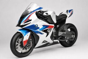未来 BMW S 1000 RR 2027 揭晓：概念 RR 设计和 215 马力
