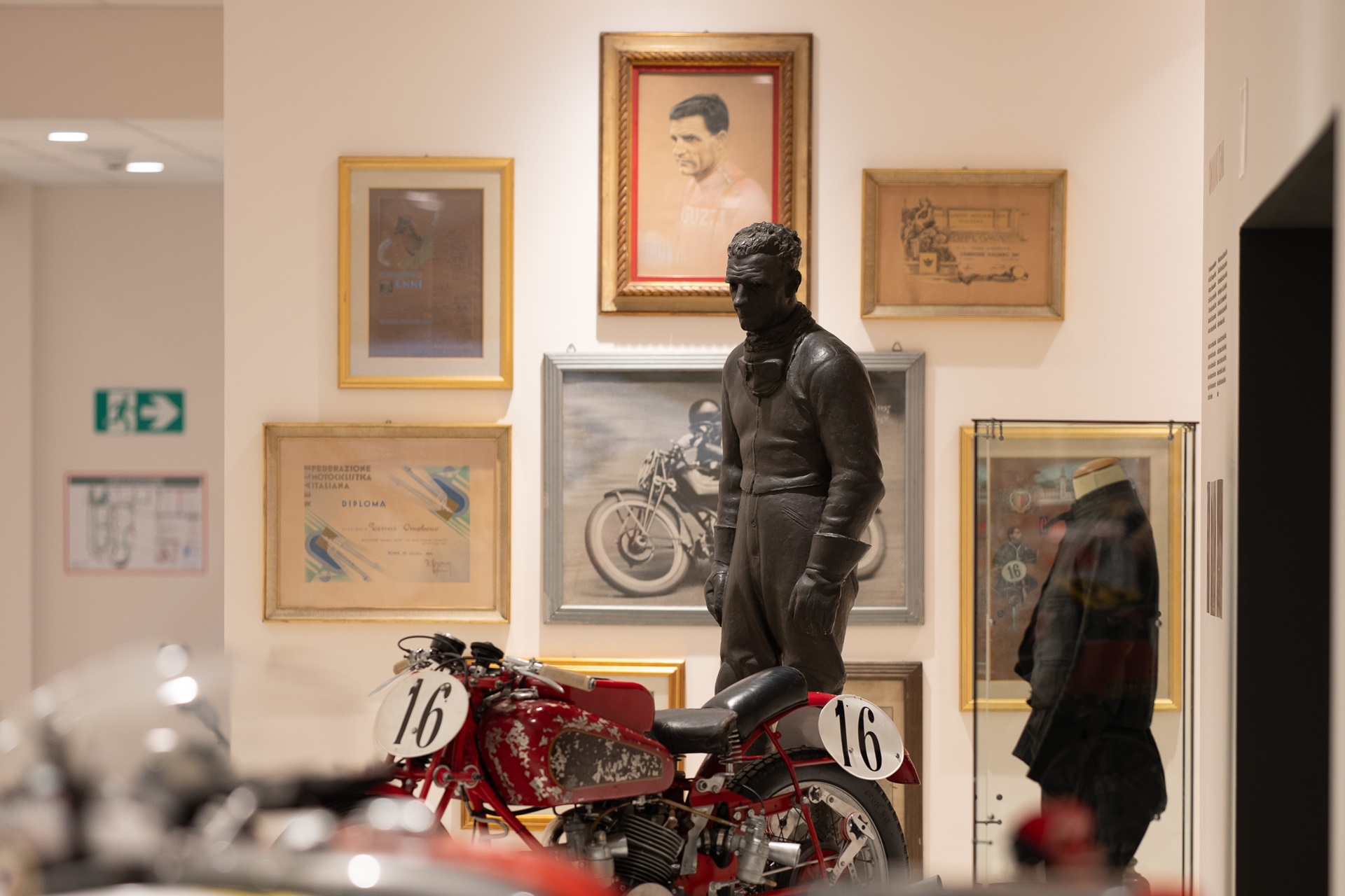 Moto Guzzi 2026 年世界日准备庆祝历史性的一届