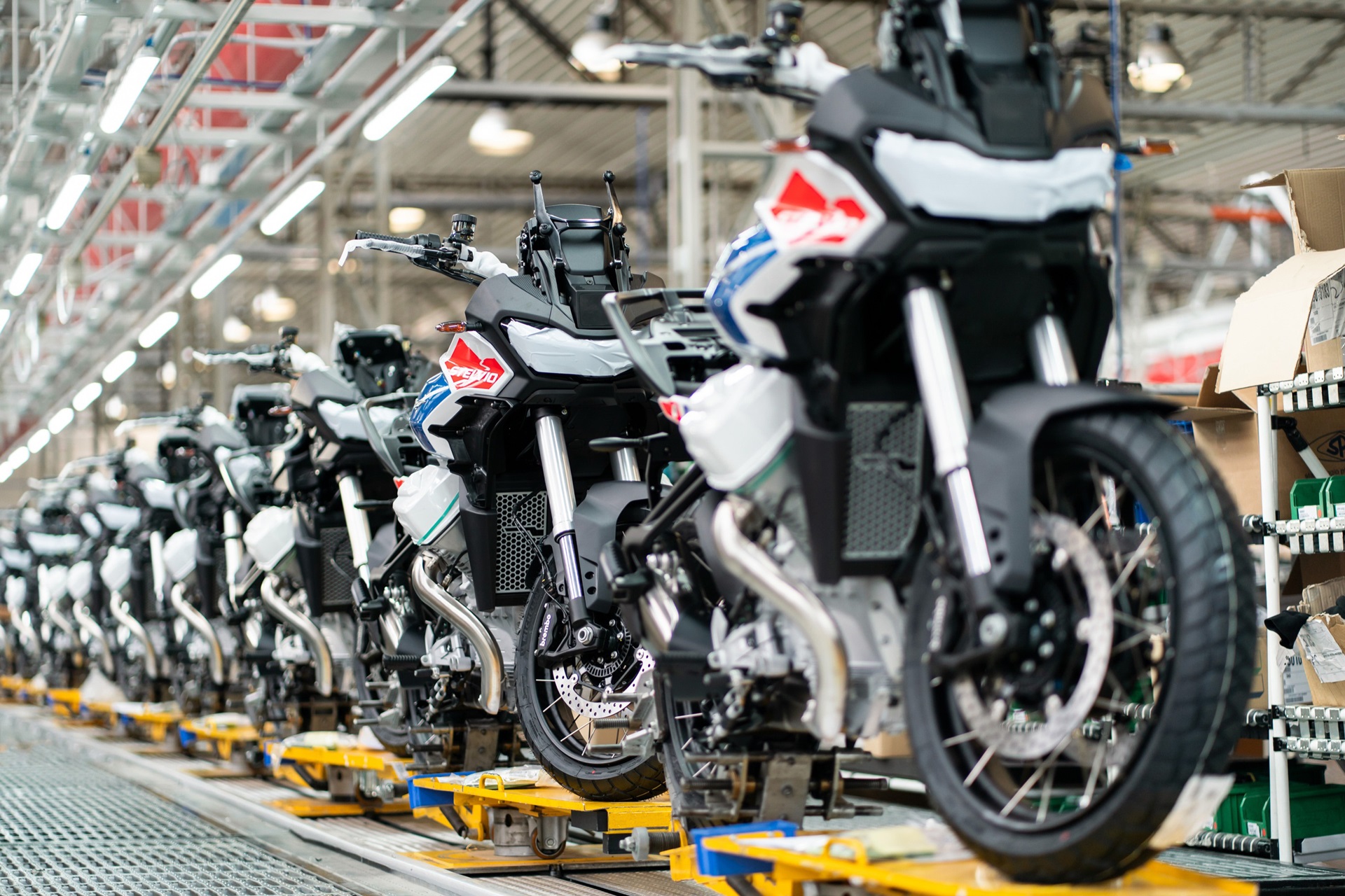 2026 年 Moto Guzzi 世界日正在准备庆祝历史性的一届