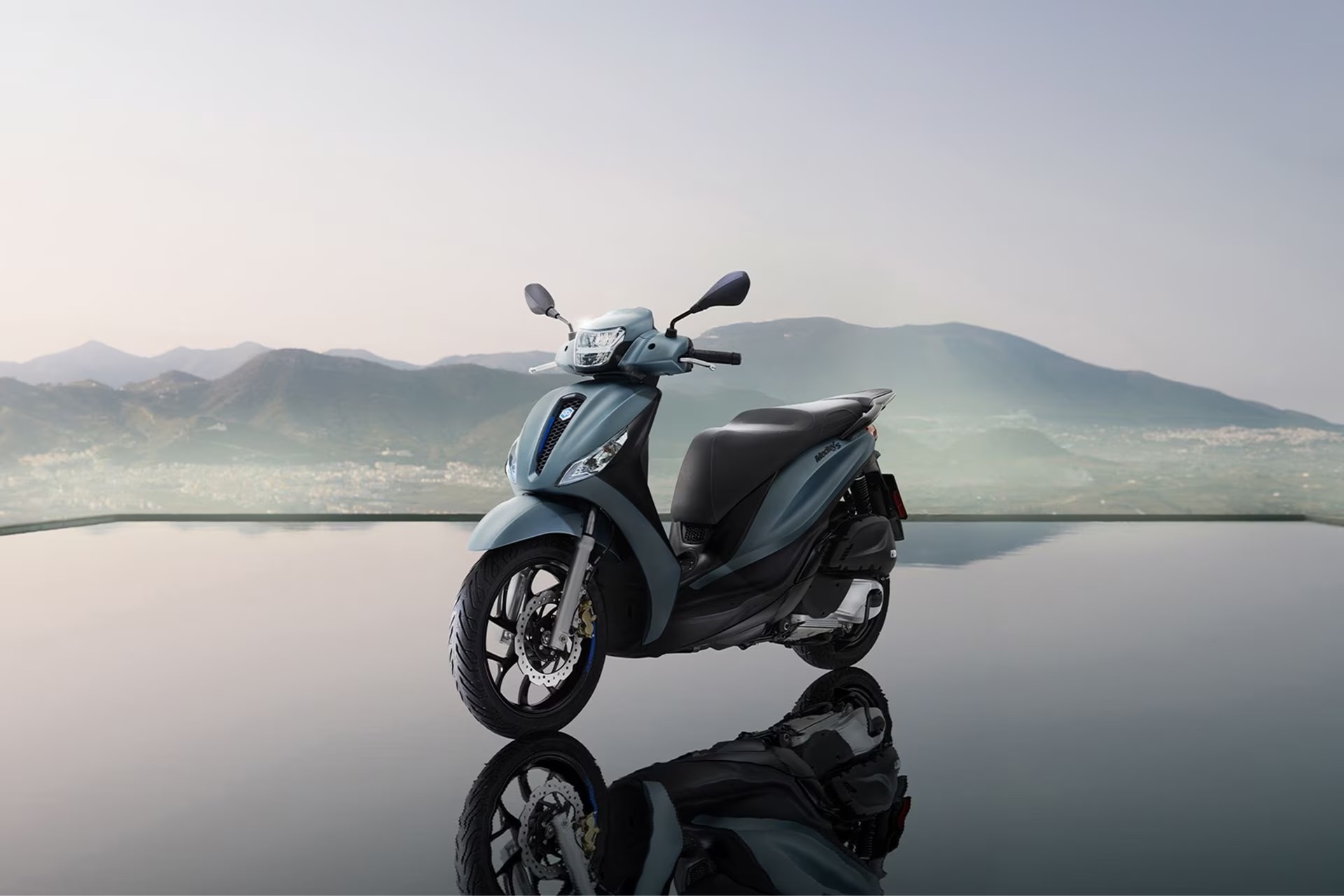 Piaggio lanza una suculenta campaña de descuentos directos en su gama de scooters de “Rueda Alta”