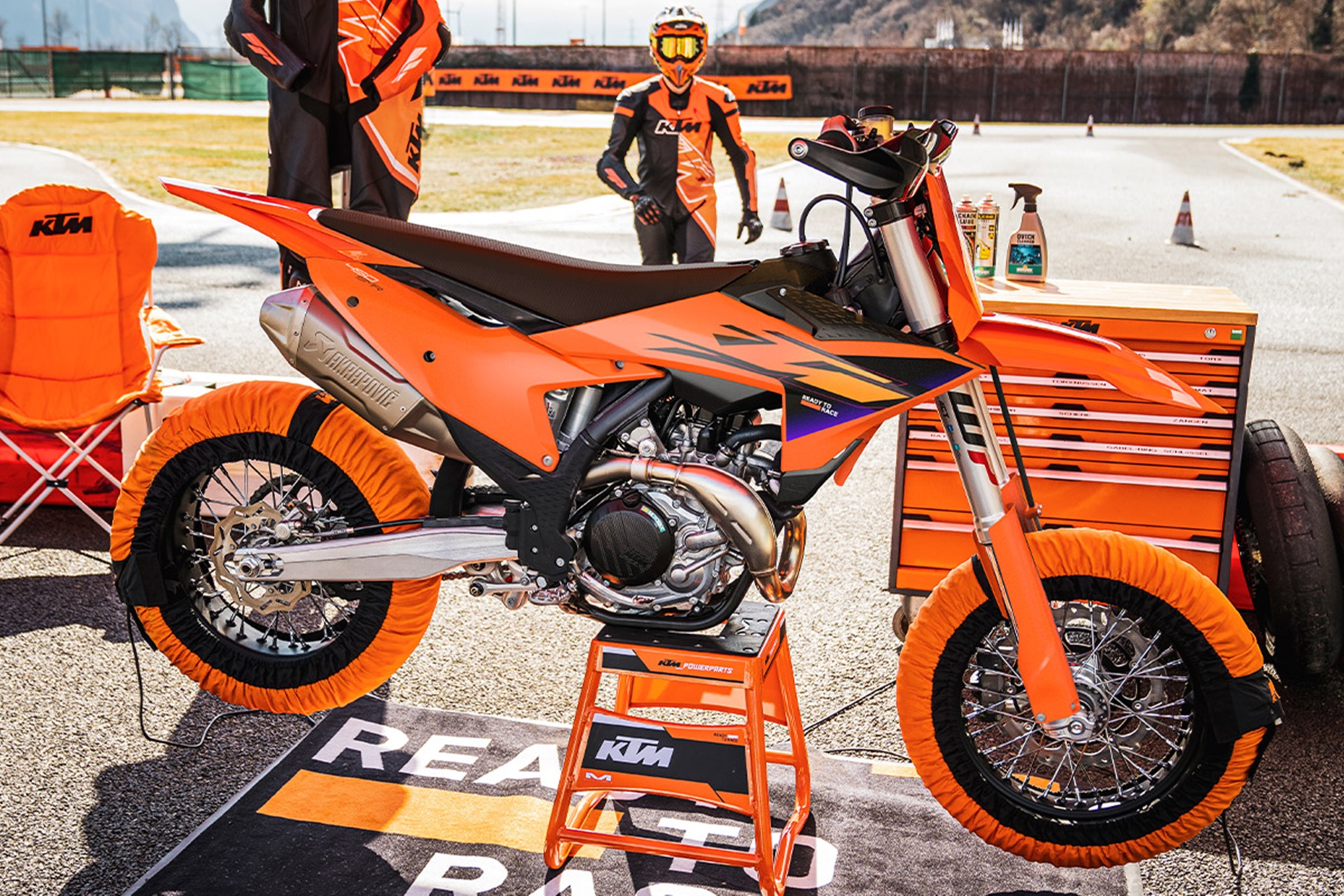 KTM 450 SMR 2027:保证赛道上的乐趣