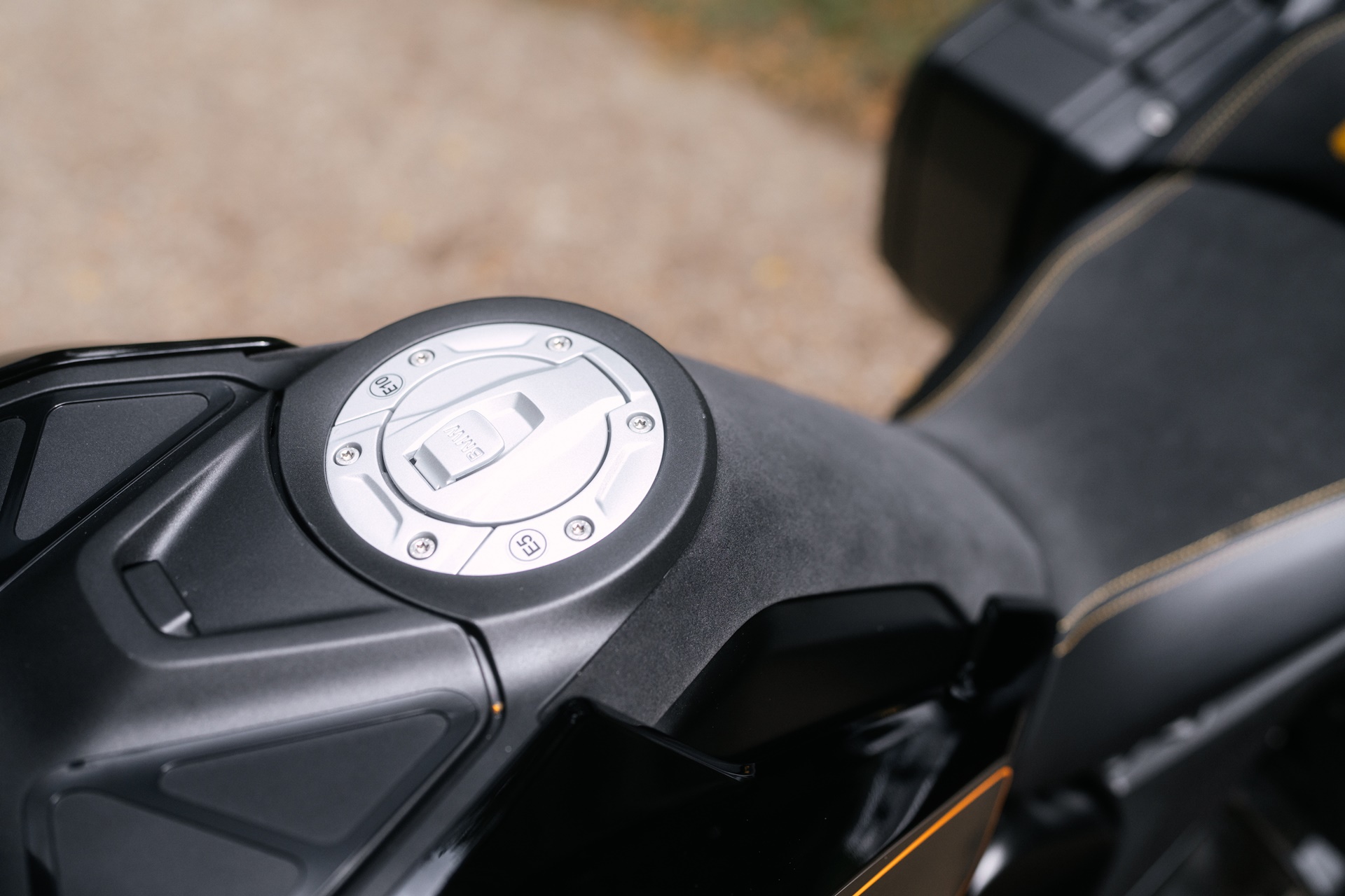 BMW R 1300 GS Aurum Edition：每款仅售100辆，装备齐全，设计独特