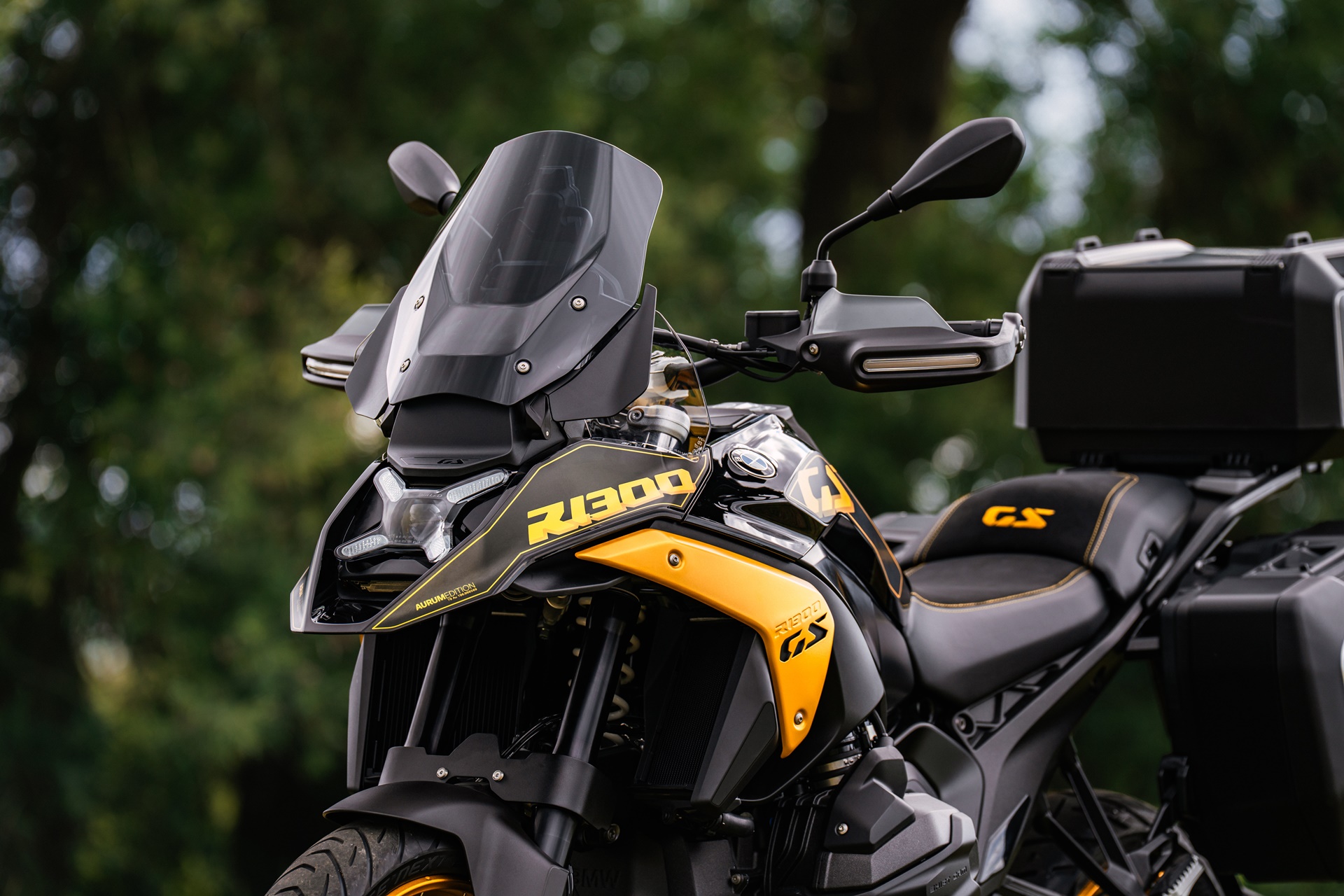 BMW R 1300 GS Aurum Edition：每款仅售100辆，装备齐全，设计独特
