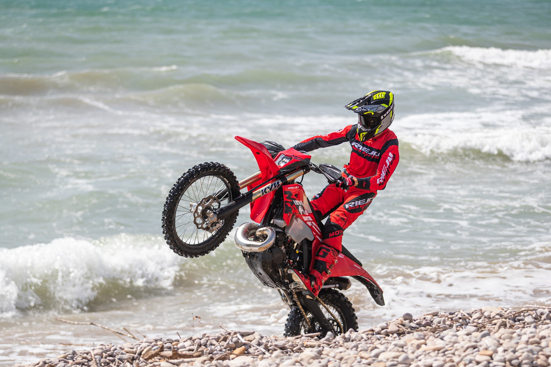 新 Rieju MR 2027 系列：了解 Enduro 的三种方式