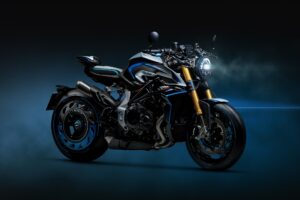 MV Agusta Rush Titanio:Schiranna 最极端的手工超裸露