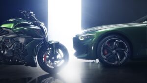 杜卡迪 Diavel for Bentley 将于 2027 年回归：将会有另一个更出色的 Mulliner 版本
