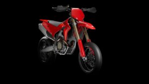 杜卡迪推出 Desmo450 SM：一款具有 63.5 马力和 MotoGP 技术的竞赛 Supermotard