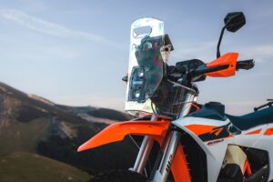 2027 年 KTM 690 拉力赛：“回归原点”